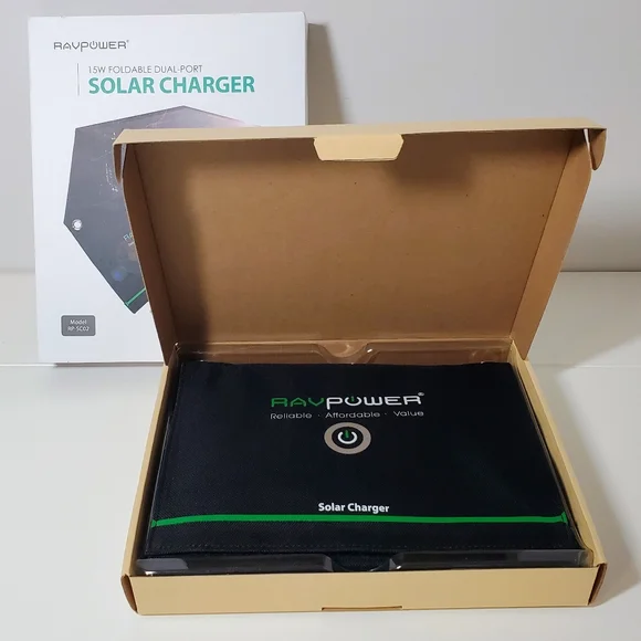 RAVPower 15W Foldable Solar Charger W/Dual USB Port - RP-SC02 - NWT